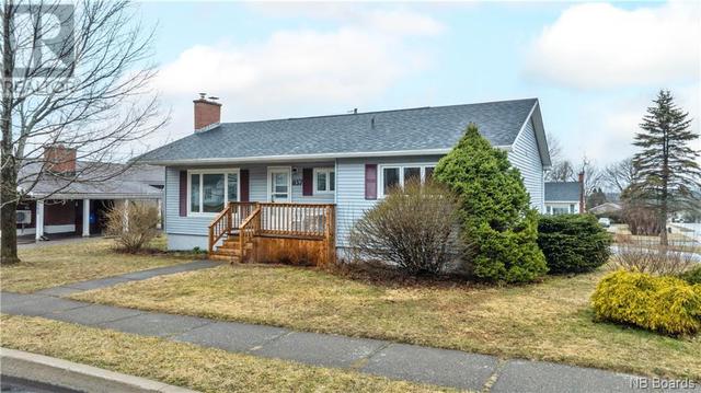 837 Mccavour Drive, House detached with 3 bedrooms, 1 bathrooms and null parking in Saint John NB | Image 2