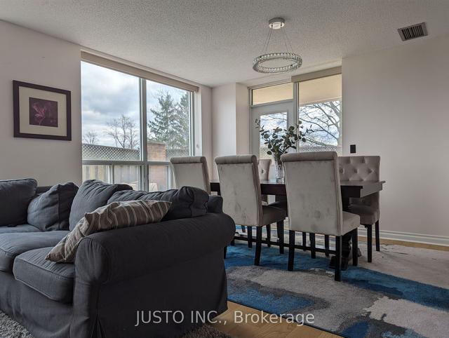 105 - 480 Mclevin Ave, Condo with 3 bedrooms, 2 bathrooms and 1 parking in Toronto ON | Image 5
