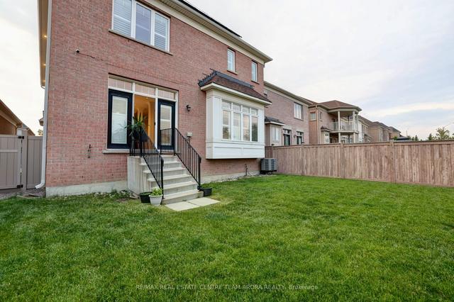 158 Coastline Dr, House detached with 5 bedrooms, 5 bathrooms and 6 parking in Brampton ON | Image 32