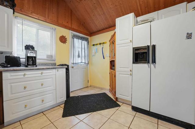 19 Gidley Tpke, House detached with 1 bedrooms, 1 bathrooms and 4 parking in Georgian Bay ON | Image 11