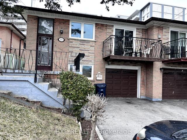 171 Sharpecroft Blvd E, House semidetached with 3 bedrooms, 2 bathrooms and 4 parking in Toronto ON | Image 1