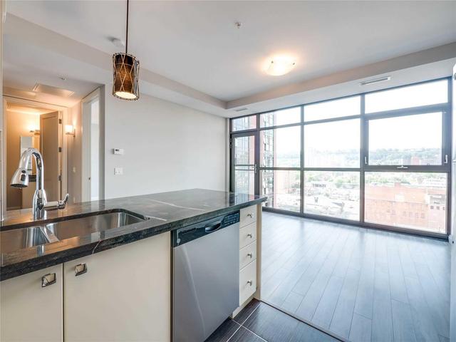 112 King St, Condo with 1 bedrooms, 1 bathrooms and null parking in Hamilton ON | Image 3