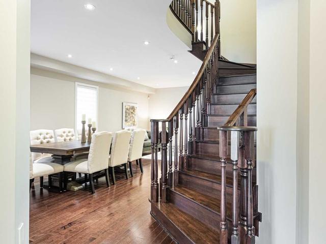 10 Cranbrook Cres, House detached with 4 bedrooms, 4 bathrooms and 3 parking in Vaughan ON | Image 21