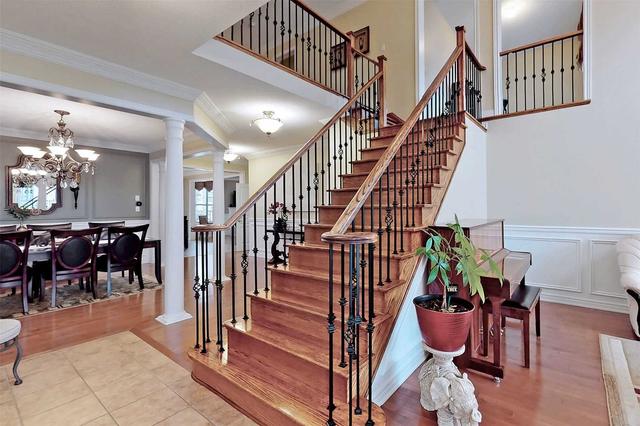 55 Stonechurch Cres, House detached with 4 bedrooms, 5 bathrooms and 4 parking in Markham ON | Image 10
