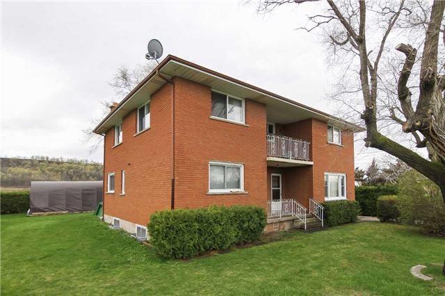 868 #8 Hwy, House detached with 4 bedrooms, 2 bathrooms and 2 parking in Hamilton ON | Image 5