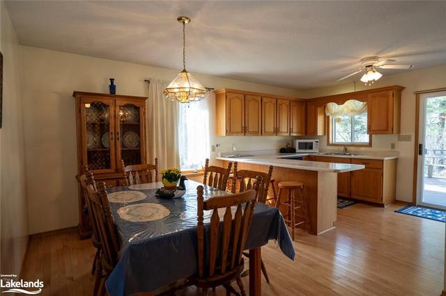 12 George Street, House detached with 3 bedrooms, 1 bathrooms and 4 parking in Parry Sound ON | Image 15