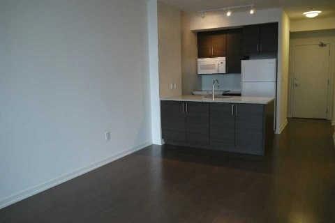 1003 - 70 Forest Manor Rd, Condo with 1 bedrooms, 1 bathrooms and 1 parking in Toronto ON | Image 1