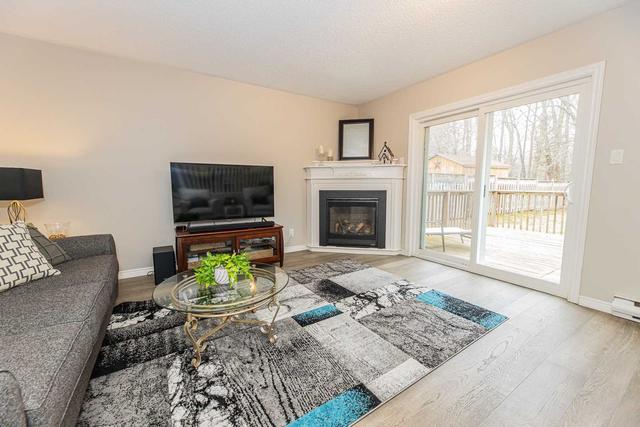 160 5th Ave E, House detached with 3 bedrooms, 2 bathrooms and 5 parking in Owen Sound ON | Image 5