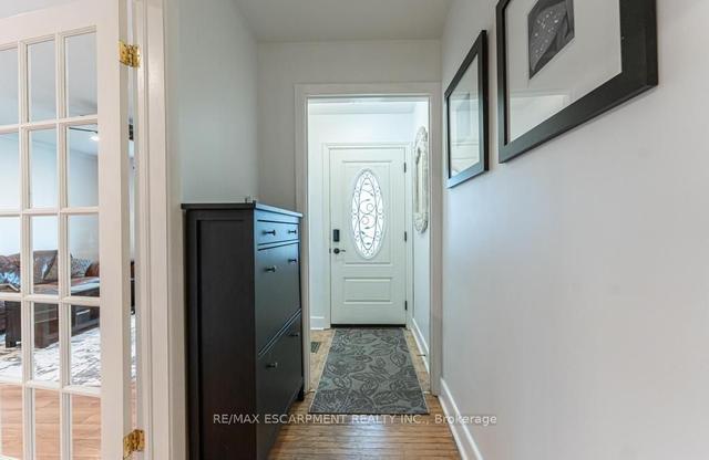 12 West 21st St, House detached with 3 bedrooms, 2 bathrooms and 6 parking in Hamilton ON | Image 23