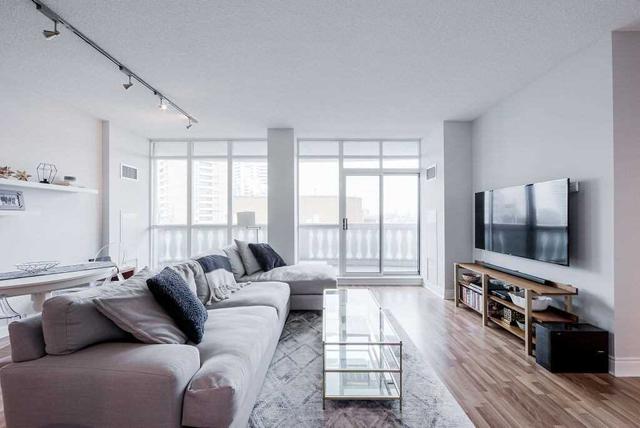 803 - 319 Merton St, Condo with 2 bedrooms, 2 bathrooms and 1 parking in Toronto ON | Image 8