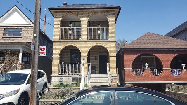 98 Earlsdale Ave, House detached with 5 bedrooms, 3 bathrooms and 1 parking in Toronto ON | Image 1
