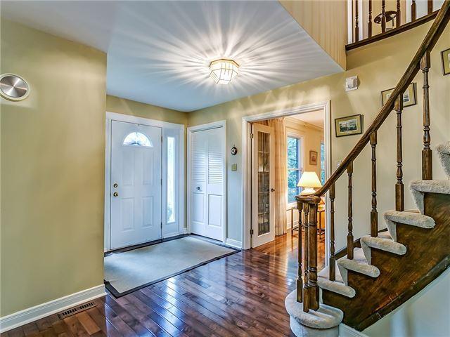 1180 Carey Rd, House detached with 4 bedrooms, 4 bathrooms and 4 parking in Oakville ON | Image 3