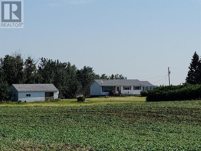 220070 Highway 691 Highway, House detached with 3 bedrooms, 2 bathrooms and 6 parking in Northern Lights County AB | Card Image