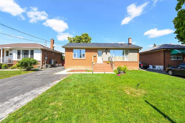 24 Edgemont Dr, House detached with 3 bedrooms, 2 bathrooms and 4 parking in Brampton ON | Image 21