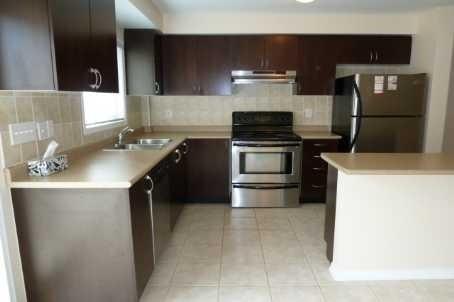 03 - 5255 Palmetto Pl, Townhouse with 3 bedrooms, 4 bathrooms and 1 parking in Mississauga ON | Image 2