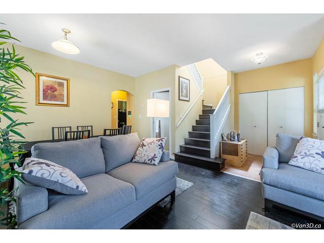 1404 Salter Street, House detached with 3 bedrooms, 2 bathrooms and null parking in New Westminster BC | Image 7