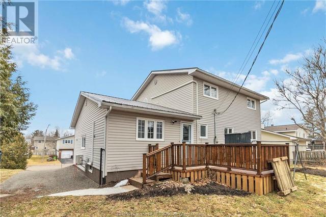 25 Carnation Dr, House detached with 4 bedrooms, 1 bathrooms and null parking in Riverview NB | Image 39