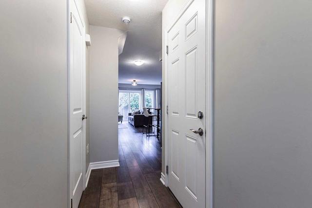 6 Lambeth Way, Townhouse with 3 bedrooms, 3 bathrooms and 2 parking in Guelph ON | Image 27