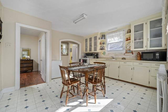 430 Nelson St, House detached with 2 bedrooms, 3 bathrooms and 4 parking in Kingston ON | Image 22