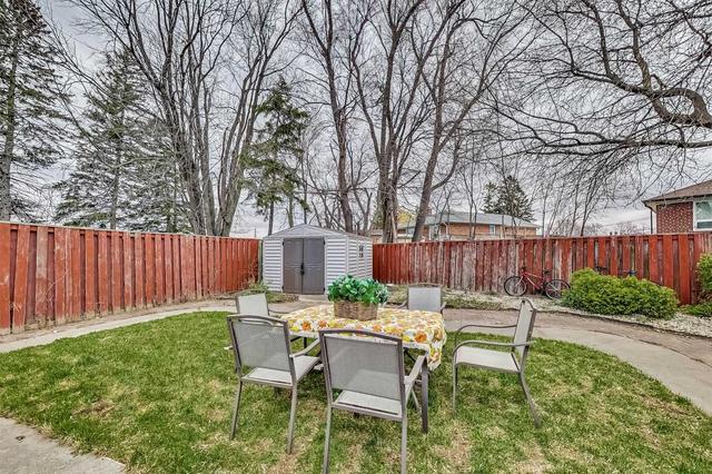 746 Brimorton Dr, House detached with 3 bedrooms, 2 bathrooms and 4 parking in Toronto ON | Image 35
