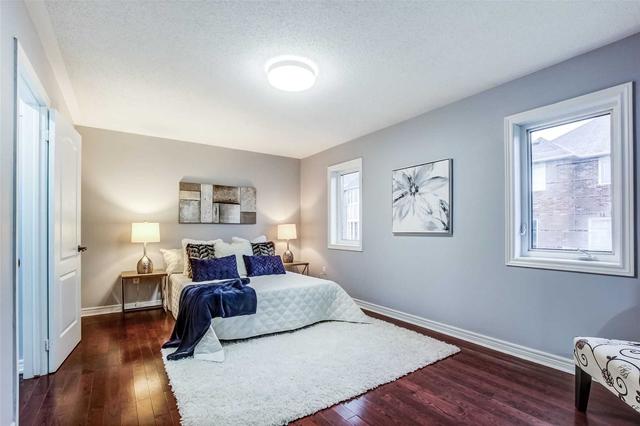 431 Harkin Pl, House detached with 3 bedrooms, 3 bathrooms and 6 parking in Milton ON | Image 27