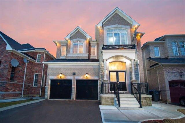 104 Watsonbrook Dr, House detached with 4 bedrooms, 6 bathrooms and 4 parking in Brampton ON | Image 1