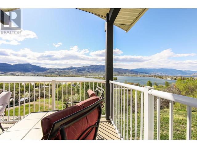 4004 39th Street, House detached with 2 bedrooms, 2 bathrooms and 3 parking in Okanagan Similkameen A BC | Image 25
