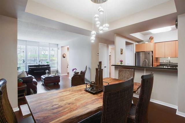 57 Mcmurrich St, Townhouse with 3 bedrooms, 3 bathrooms and 1 parking in Toronto ON | Image 25