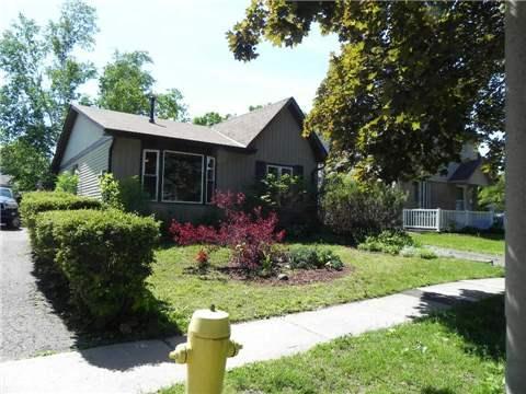 414 Wickham Crt, House detached with 3 bedrooms, 2 bathrooms and 3 parking in Oshawa ON | Image 1