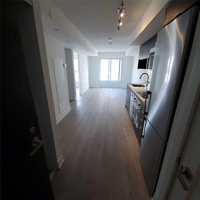 1520 - 9 Mabelle Ave, Condo with 1 bedrooms, 1 bathrooms and 1 parking in Toronto ON | Image 10