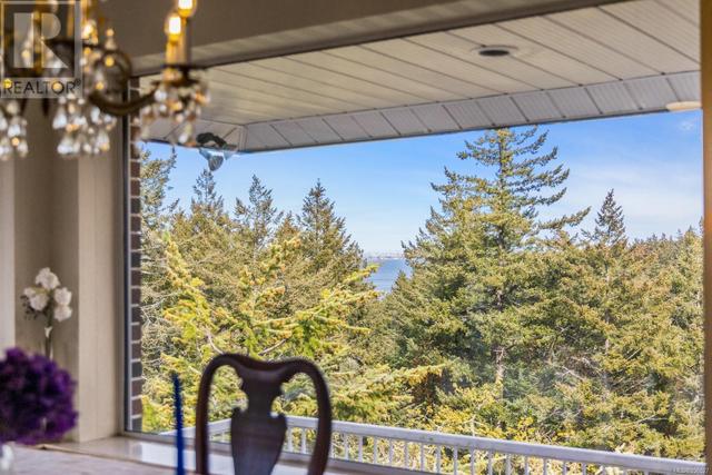 3849 Graceland Dr, House detached with 3 bedrooms, 3 bathrooms and 4 parking in Metchosin BC | Image 30