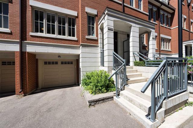 th2 - 379 Madison Ave, Townhouse with 3 bedrooms, 3 bathrooms and 2 parking in Toronto ON | Image 11