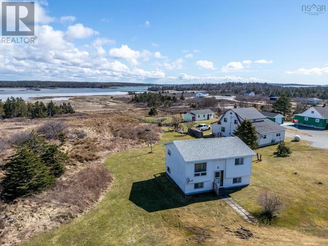 27 Saulnier Lane, House detached with 4 bedrooms, 1 bathrooms and null parking in Yarmouth MD NS | Image 12