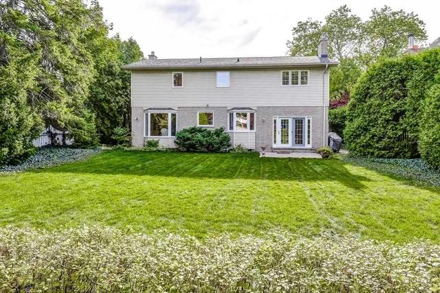 407 Rossmore Blvd, House detached with 4 bedrooms, 3 bathrooms and 6 parking in Burlington ON | Image 33