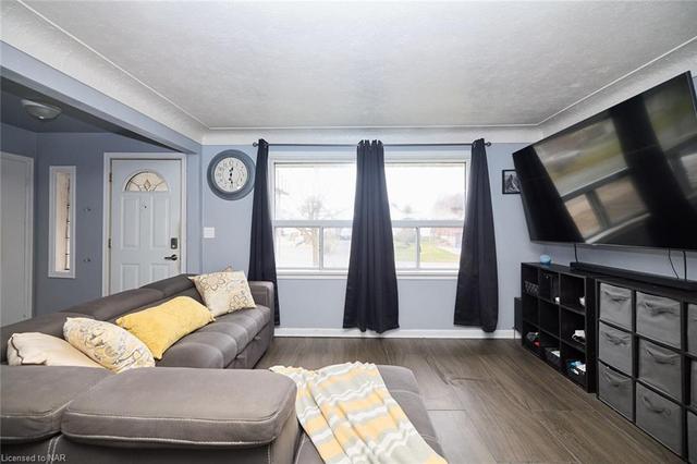 5261 Rosedale Drive, House detached with 3 bedrooms, 2 bathrooms and 5 parking in Niagara Falls ON | Image 23