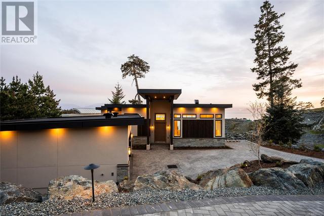 7510 Ocean Park Pl, House detached with 3 bedrooms, 4 bathrooms and 6 parking in Sooke BC | Image 62