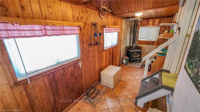 692 Dorcas Bay Rd, House detached with 2 bedrooms, 1 bathrooms and 12 parking in Northern Bruce Peninsula ON | Image 14