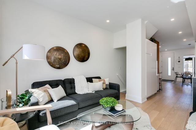 85 Aldwych Ave, House semidetached with 3 bedrooms, 3 bathrooms and 1 parking in Toronto ON | Image 5