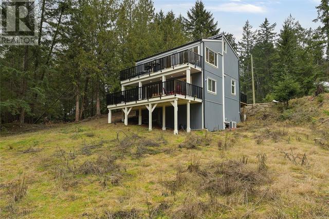 2601 Gunwhale Rd, House detached with 3 bedrooms, 2 bathrooms and 2 parking in Southern Gulf Islands BC | Image 38