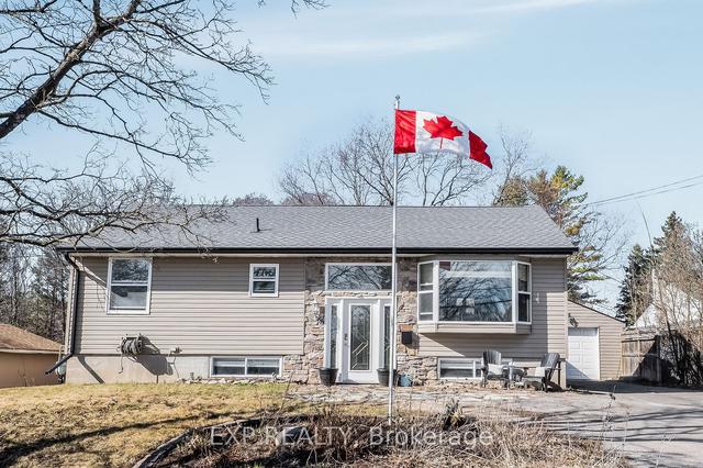 114 County Rd 4, House detached with 2 bedrooms, 2 bathrooms and 7 parking in Douro Dummer ON | Image 1