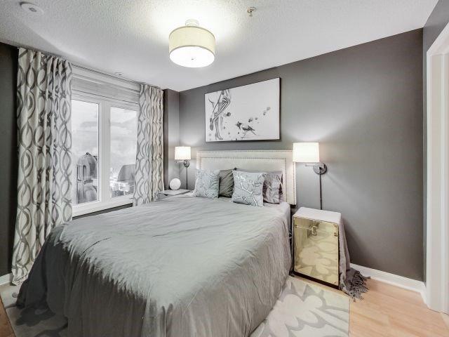 th30 - 78 Carr St, Townhouse with 2 bedrooms, 2 bathrooms and 1 parking in Toronto ON | Image 11