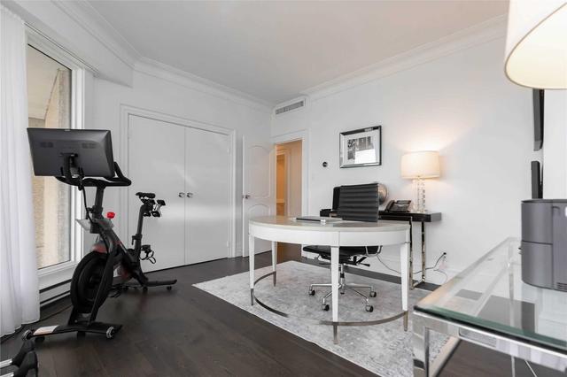 ph14 - 55 Harbour Sq, Condo with 3 bedrooms, 3 bathrooms and 2 parking in Toronto ON | Image 25