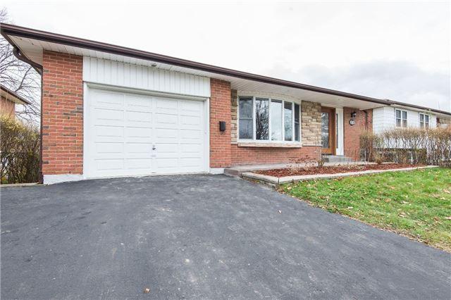1000 Mcbride Ave, House detached with 3 bedrooms, 3 bathrooms and 2 parking in Mississauga ON | Image 1