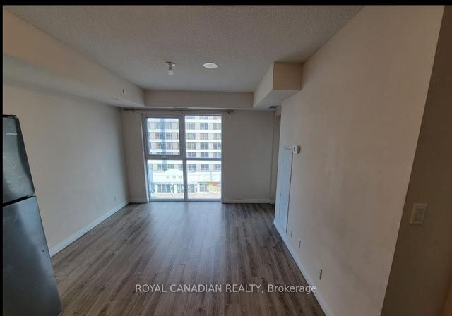 604 - 2152 Lawrence Ave, Condo with 2 bedrooms, 2 bathrooms and 1 parking in Toronto ON | Image 5