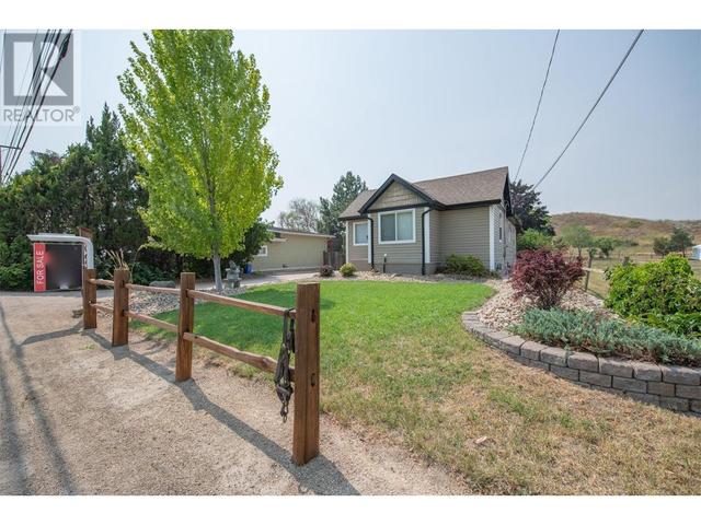 6060 Pleasant Valley Road, House detached with 4 bedrooms, 2 bathrooms and 8 parking in North Okanagan B BC | Image 4
