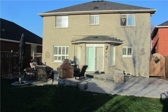 83 Bonathon Cres, House detached with 4 bedrooms, 4 bathrooms and 4 parking in Clarington ON | Image 20