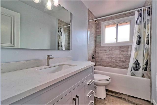 874 Central Park Blvd N, House detached with 3 bedrooms, 1 bathrooms and 5 parking in Oshawa ON | Image 7