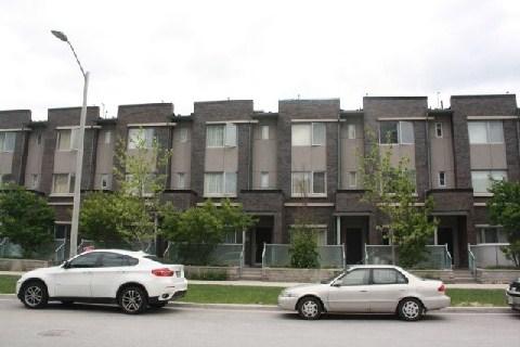 th 50 - 315 Village Green Sq, Townhouse with 3 bedrooms, 3 bathrooms and 2 parking in Toronto ON | Image 1