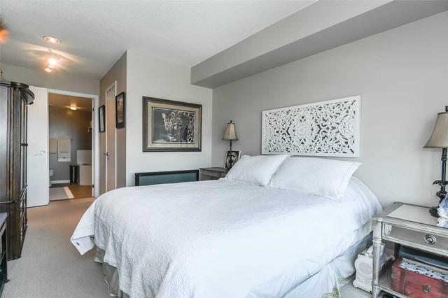 805 - 185 Legion Rd N, Condo with 2 bedrooms, 2 bathrooms and 2 parking in Toronto ON | Image 25