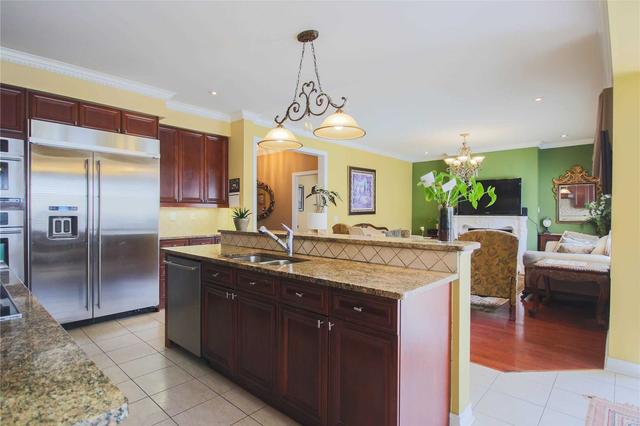 5576 Trailbank Dr, House detached with 5 bedrooms, 5 bathrooms and 6 parking in Mississauga ON | Image 9